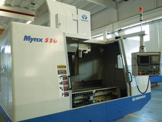 2003 DAEWOO Mynx 500.